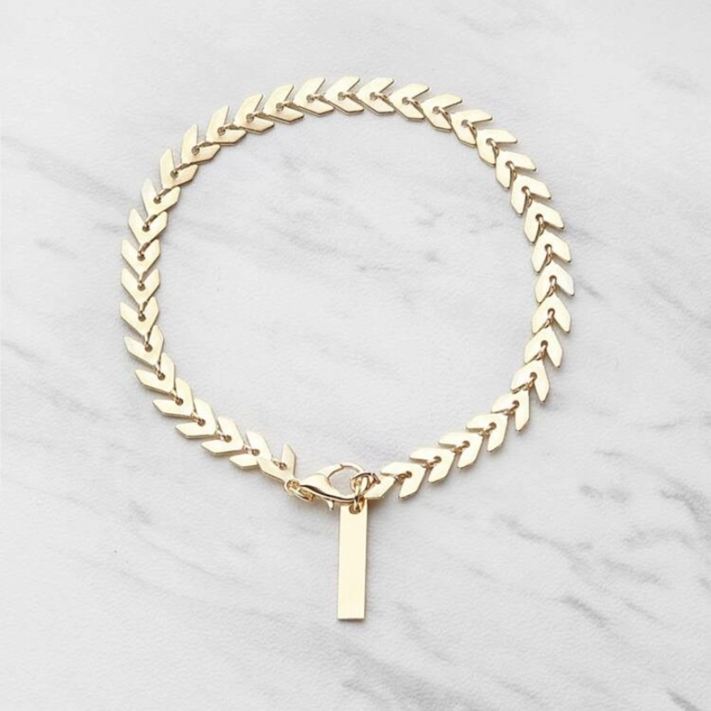 NWT Leaf Shaped Chain Bracelet